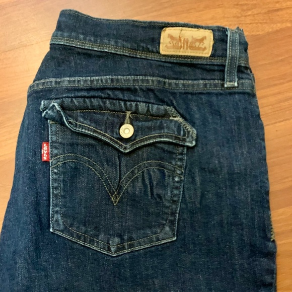 Levi’s Women’s 515 Bootcut/ Button Pocket, mid - rise, 32/34 (14L) blue jeans - Picture 15 of 16